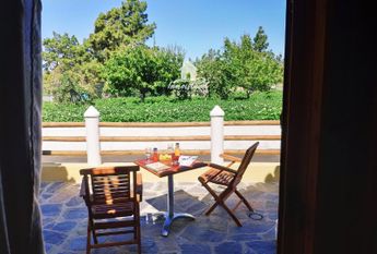 En alquiler casa con huerta en Chío, Guía de Isora