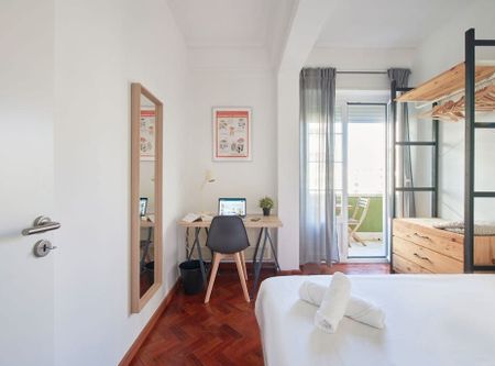 Avenida Luís Bívar, Lisbon, Lisbon 1050-145 - Photo 5