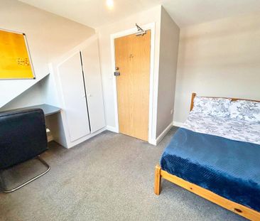 6 bedroom terraced house to rent - Photo 6