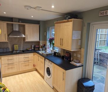 2 bedroom terraced house to rent - Photo 5