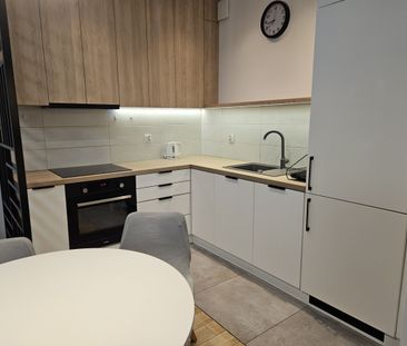 Dwa pokoje. Osiedle Zielona dolina. Nowe - Zdjęcie 6
