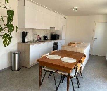 Twee slaapkamer gezinswoning (type halfopen) met ruim terras - Photo 5