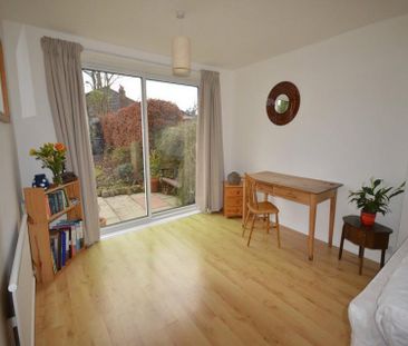 4 Bedroom Semi Detached To Let - Photo 2