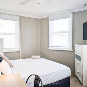 Modern Living in the Iconic 'Astoria' Building - Photo 2