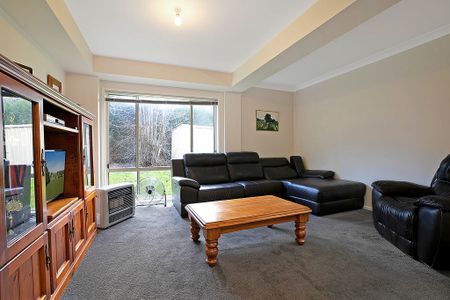 2 Macquarie Grove - Photo 4