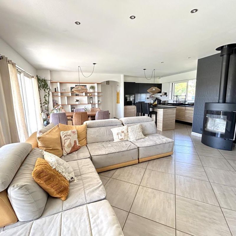 Location Maison 5 pièces 149m² GUICHE 64520 - Photo 1