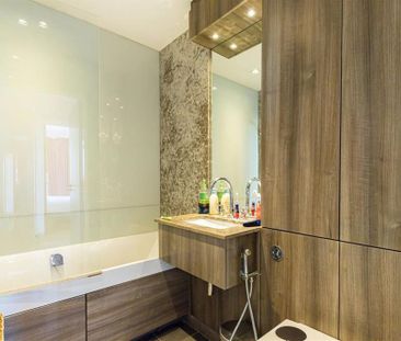 3 bedroom flat to rent - Photo 5