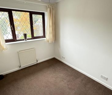 3 bedroom terraced house to rent - Photo 5