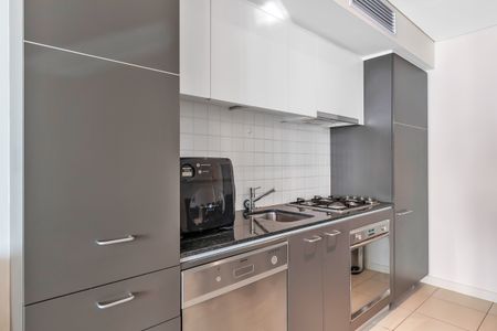 805/96 North Terrace, Adelaide SA 5000 - Apartment For Rent | Domain - Photo 2