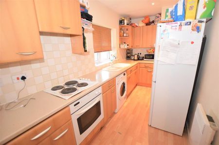 2 bedroom apartment to rent - Photo 5