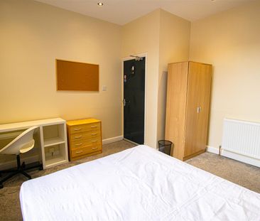 Spacious Double Room to Let on Villiers Street, Preston - Photo 6