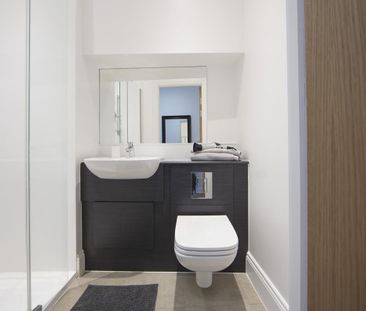 The Bruce Building, Newcastle Upon Tyne - Photo 3