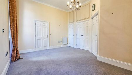 3 bedroom end of terrace house to rent - Photo 5