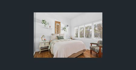 Beautifully Presented 3 Bedroom Home with Sunny North-East Facing Alfresco - Photo 4