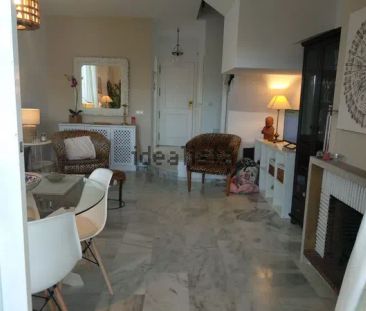 Alquiler de chalet adosado en Urbanizacion Miraflores s/n - Photo 2