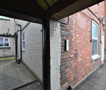 Swan Court, Northampton, NN1 - Photo 5