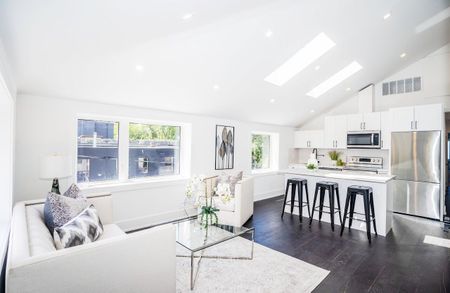 For Lease - 200 Munro Street Unit# 3, Toronto, Ontario - Photo 4