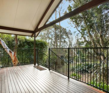 Modern Two Bedroom Garden Apartment - Photo 6