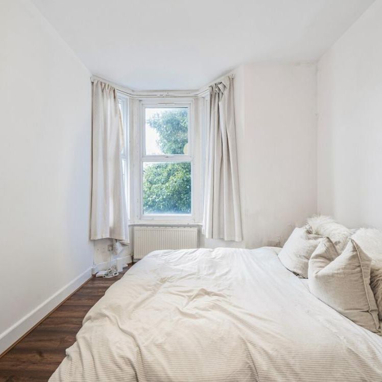 Tasman Road, London SW9 - Photo 1