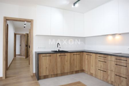 Włochy, 3 - pokojowe mieszkanie - Photo 5