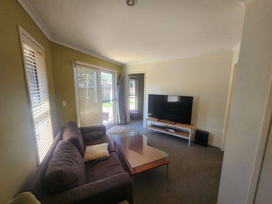 Ferny Grove - Photo 1