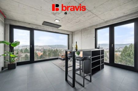 Pronájem 1+kk, Královopolská, Brno: All-in vybavení, wifi, garáž, gym - Фото 3