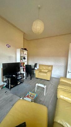 2 bedroom house to rent - Photo 1