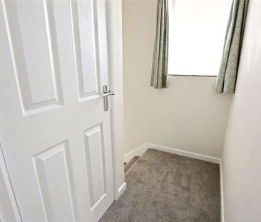 Iden Street, Eastbourne, BN22 - Photo 6