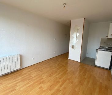 Location Appartement 1 pièce 21m² - Photo 6