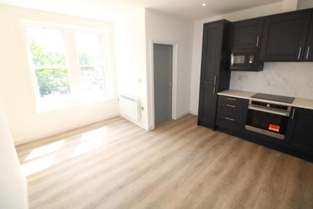 2 bedroom flat to rent - Photo 5