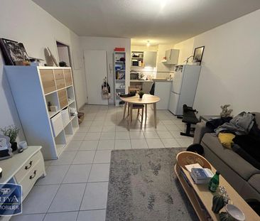 Location Appartement 2 pièces 43m² POITIERS 86000 - Photo 3