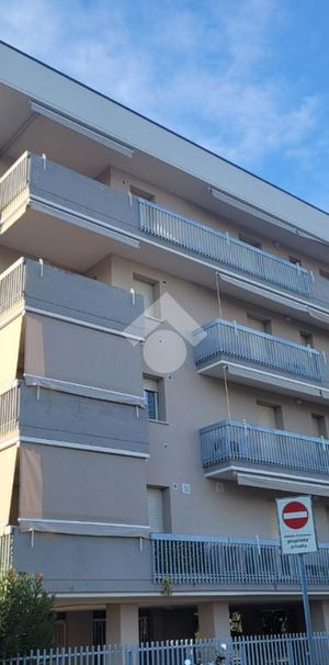 Quadrilocale in affitto - Photo 2