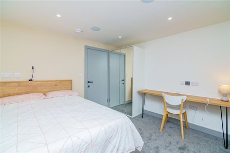 24 Malvern Road, Newsome, Huddersfiel... - Photo 5