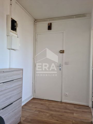 Appartement F2 meublé avec chauffage et eaux dans les charges - Photo 4