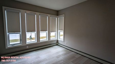 #1106 681 Savanna Boulevard Northeast - Photo 2