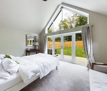 4 bedroom detached house to rent - Photo 4