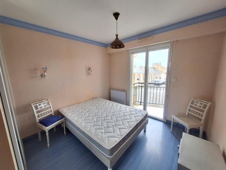 Location Appartement 2 pièces 48m² LES SABLES D OLONNE 85100 - Photo 2