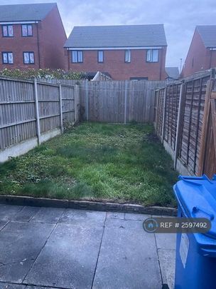 2 bedroom terraced house to rent - Photo 1