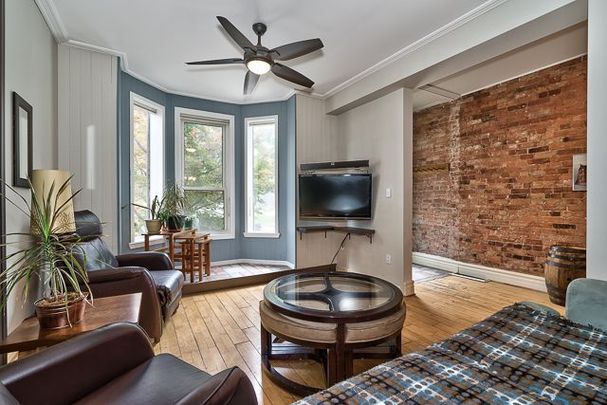 For Lease - 19 OXFORD Street, Hamilton, Ontario - Photo 1