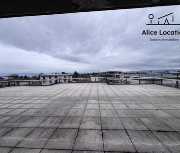 Location Appartement 4 pièces 149m² THONON LES BAINS 74200 - Photo 1