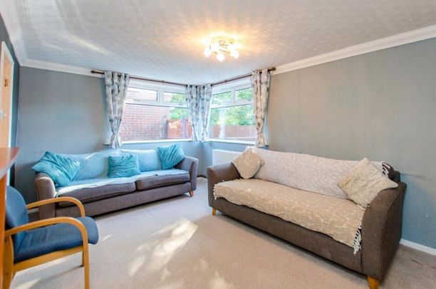 2 bedroom bungalow to rent - Photo 1