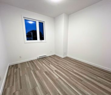 For Lease - 1371 Louis Lane Unit# Unit 6, Cyrville - Carson Grove -... - Photo 6