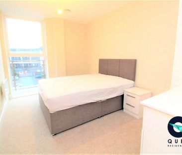 3 bedroom flat to rent - Photo 4