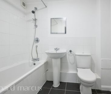 Redford Close - Photo 5