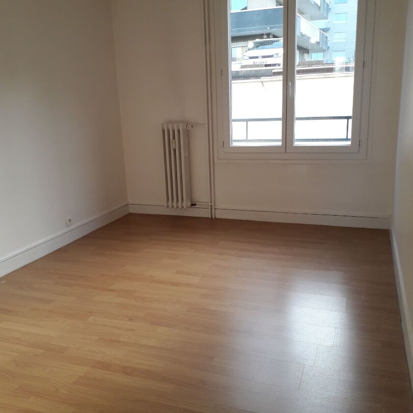 a louer - t4 - quatier vaugueux et campus 1 , - Photo 1