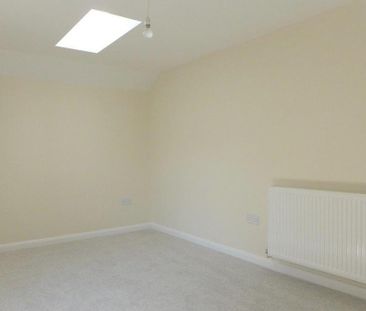 2 bedroom detached house to rent - Photo 6