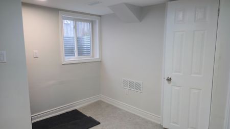 For Lease - 1281 King Street Unit# Bsmt, Oshawa, Ontario - Photo 5