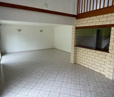 Maison T5 à LE HAILLAN - Photo 4