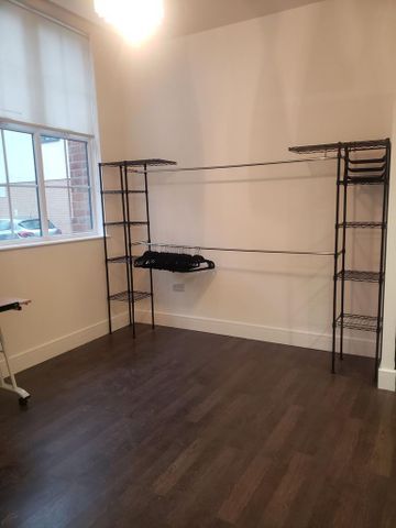 1 bedroom apartment to rent - Photo 4