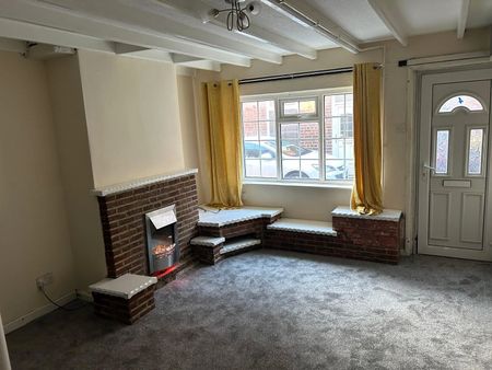 2 bed terraced house to rent in Chapel Street, Lazenby, TS6 - Photo 2